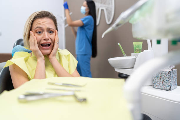 Best Root Canal Emergency Dentist  in Village Green, NY